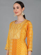 Women Silk Blend Embroidered Ethnic Kurta-VKSKD1659